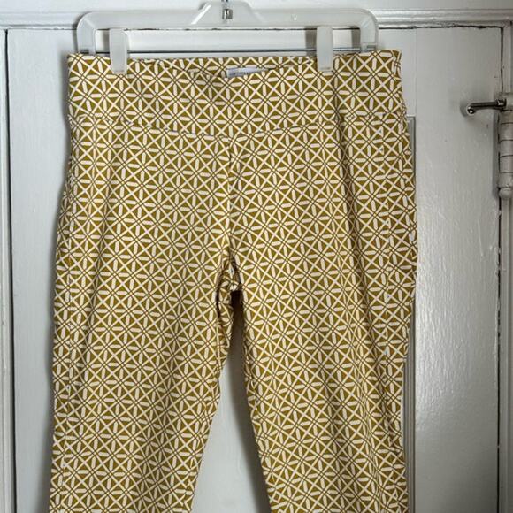 SUMMER SALE | New York & Company Yellow Geometric Print Slim Pants Size M - Picture 1 of 14